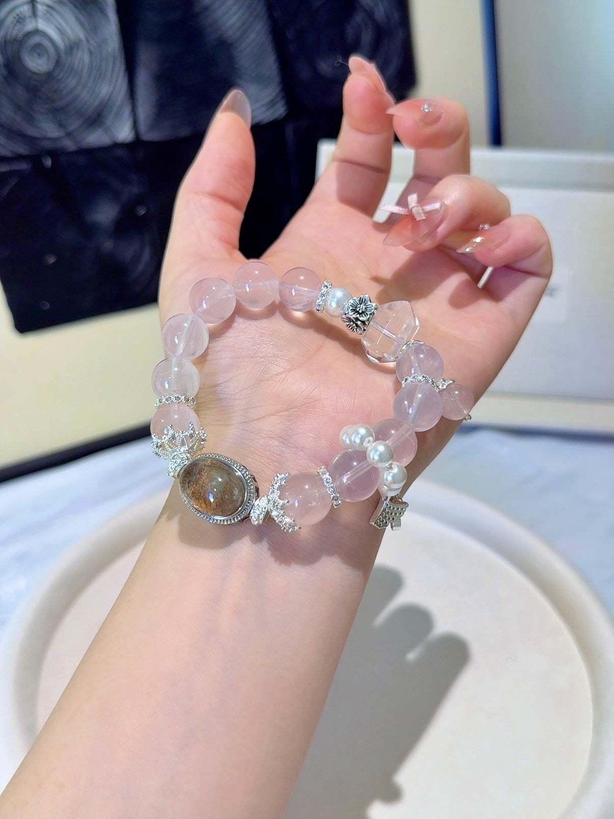 ▫️▪️ Ghost Box White Crystal Double-Tip Pink Quartz Bracelet